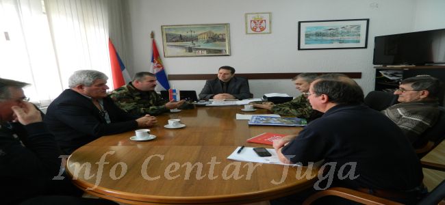 Major Milić uručio priznanje Kancelariji Ministarstva Odbrane u Medveđi