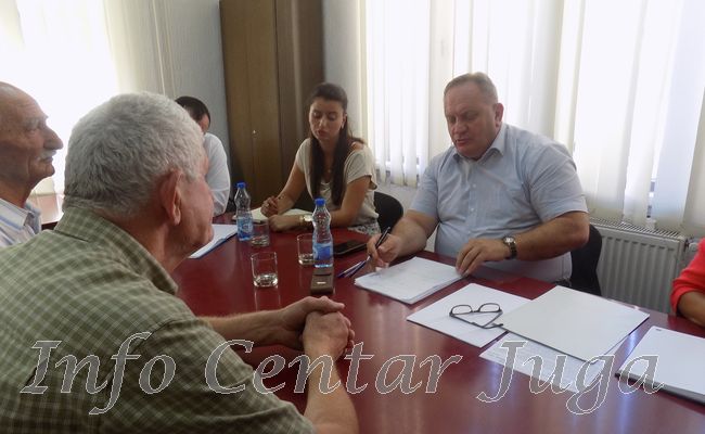 Leskovac: Oko 60 građana danas razgovaralo sa gradonačelnikom