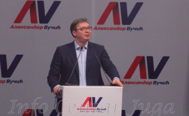 Vučić u Leskovcu – "Naš je posao da ne dozvolimo da nam zemlju vrate u prošlost"