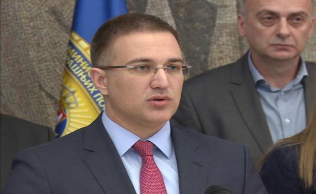 Stefanović: Od sutra neće raditi šalteri Uprave za upravne poslove, zahteve slati eletronskim putem