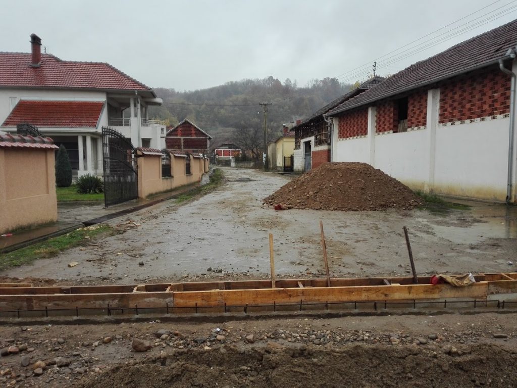 U MZ Togočevce počeli radovi na sanaciji ulice