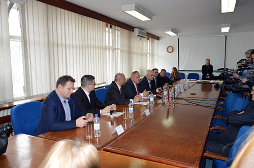 Potpisan Sporazum o saradnji sa gradonačelnikom Leskovca i predstavnicima lokalnih samouprava