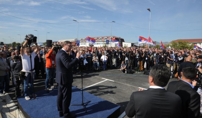 Vučić otvorio fabriku Cumtobel u Nišu