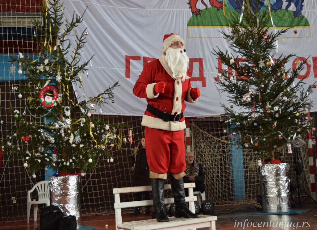 Grad Leskovac nastavlja tradicionalno novogodišnje darivanje za najmlađe – Prijave do 10. decembra