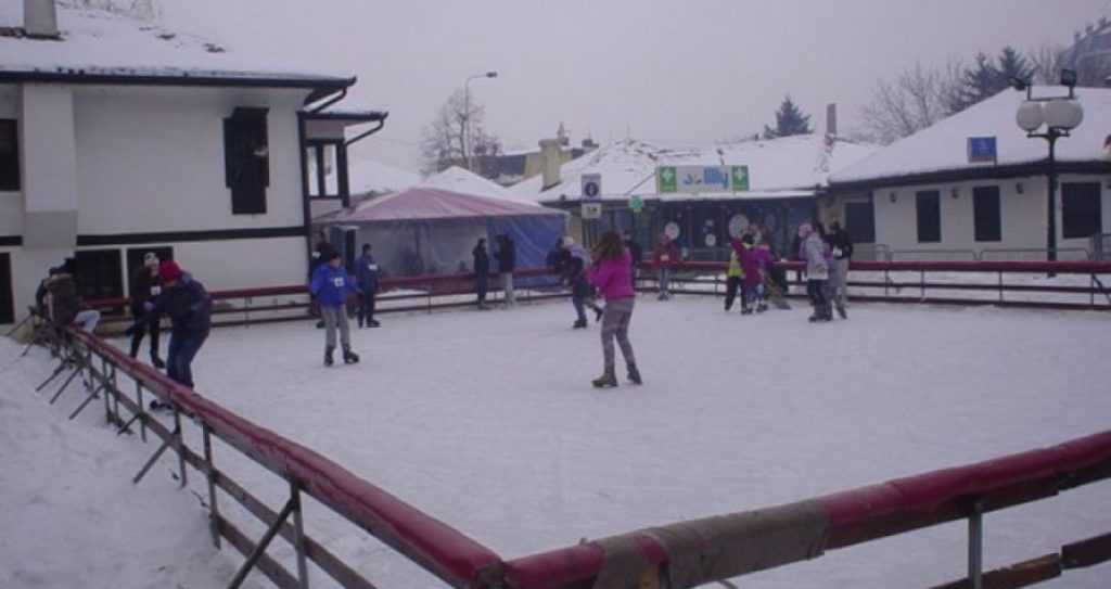 LESKOVAC: Besplatni sportsko-rekreativni i kulturni sadržaji tokom zimskog raspusta za sve učenike