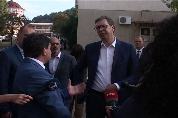 Predsednik Vučić u Leskovcu: Za godinu i nešto dana stadion po UEFA propisima