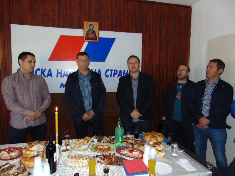 Stranačka slava Sveta Petka svečano obeležena u prostorijama Srpske Napredne Stranke u Medveđi