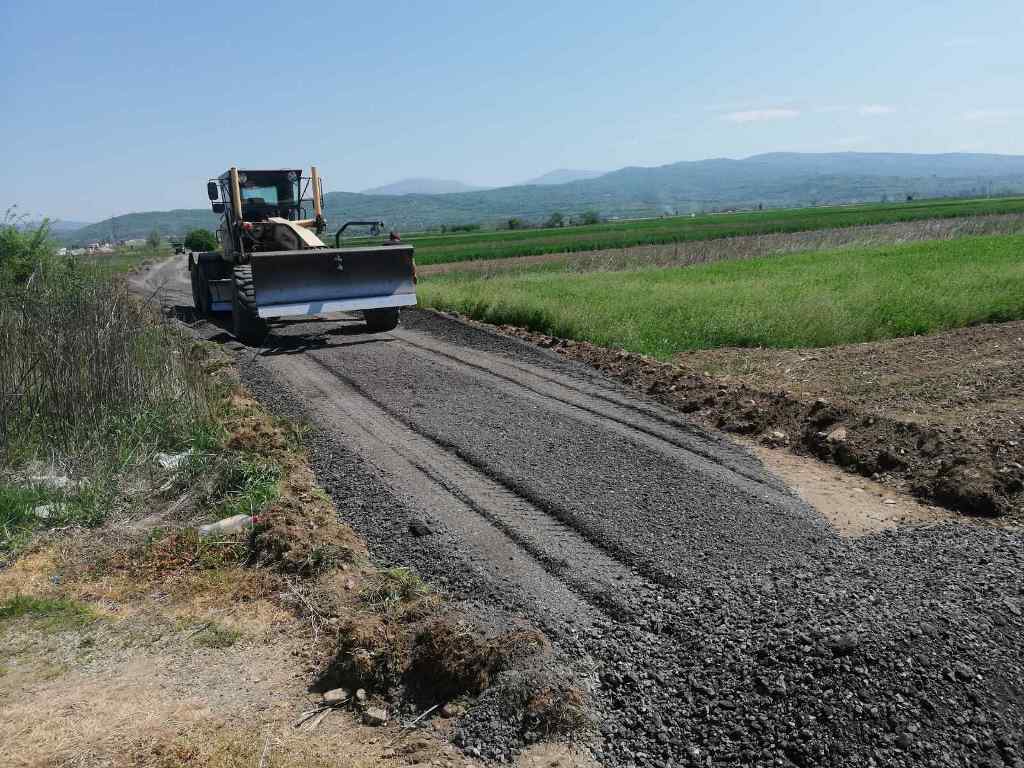 Leskovac: Nastavljeni radovi na ugradnji grebanog asfalta