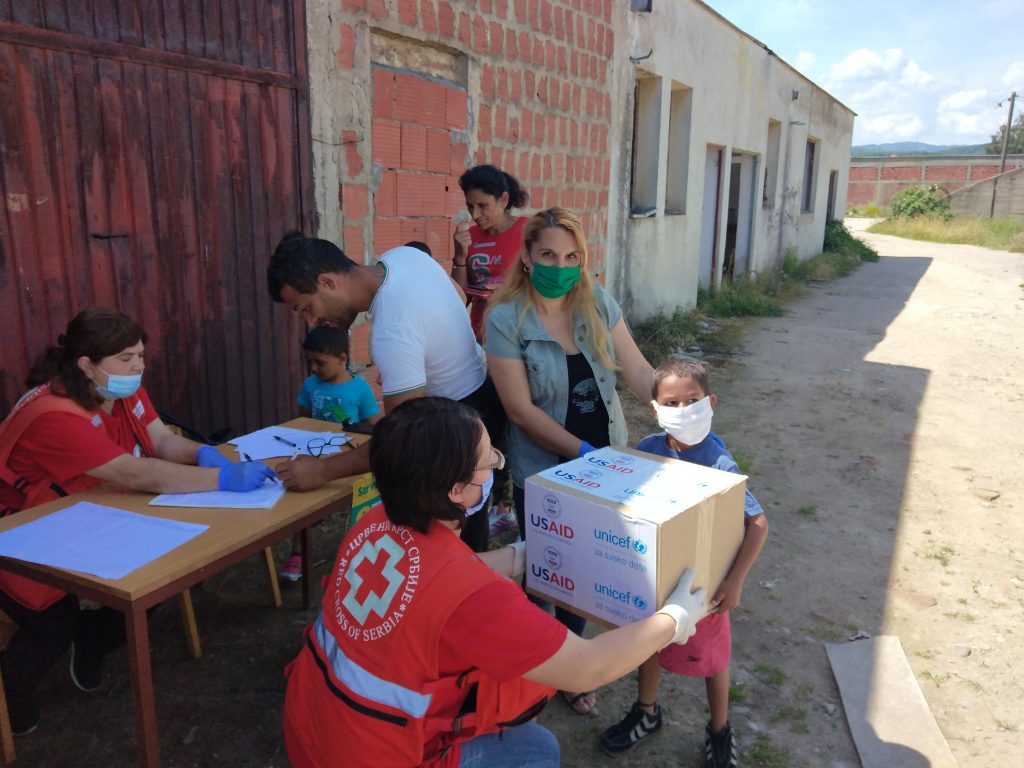Crveni krst Lebane: Paketi UNICEF-a za igru i učenje ugroženim porodicama