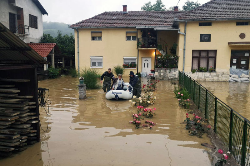 Vanredna situacija zbog poplava u devet opština
