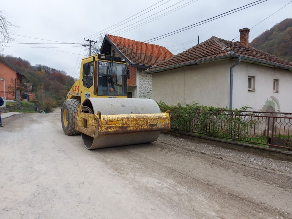 Danas počeli radovi na rekonstrukciji ulice Maršala Tita u Predejanu