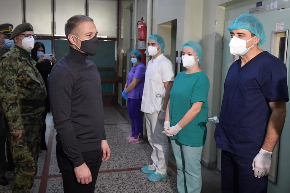 Ministar odbrane Nebojša Stefanović obišao smeštajne kapacitete Vojne bolnice u Nišu