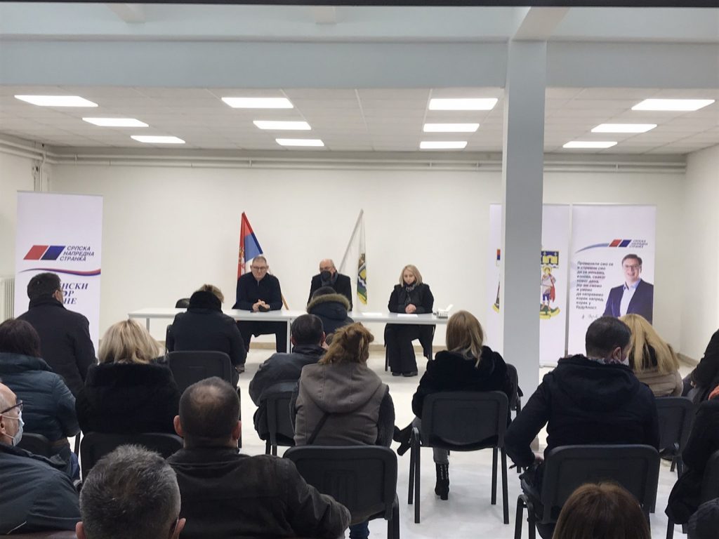 Održana konstitutivna sednica Saveta za obrazovanje, nauku i tehnologiju Srpske napredne stranke u Lebanu