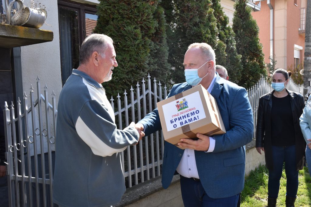 Gradonačelnik Leskovca obišao poplavom pogođena domaćinstva u Velikom Trnjanu