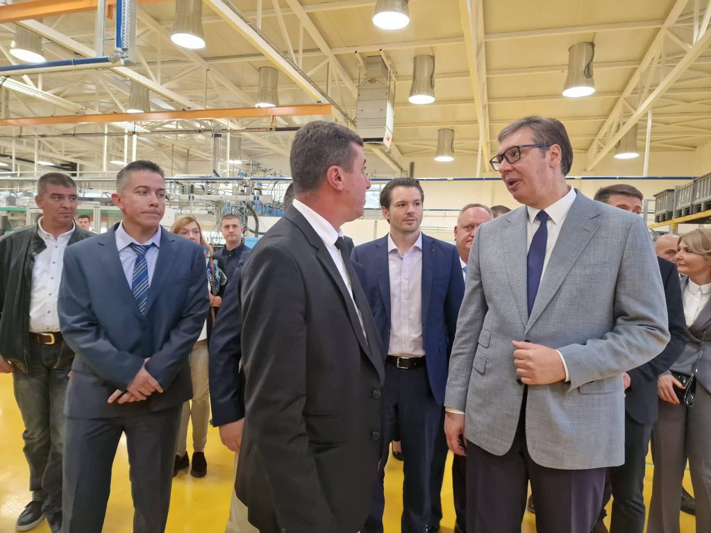 Vučić: Država će Gruneru obezbediti prostor i dati još veće subvencije ako otvore još neku fabriku u Srbiji