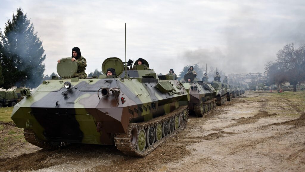 U haubičkom artiljerijskom divizionu Kopnene vojske u toku je obuka za borbenu upotrebu samohodnih haubica