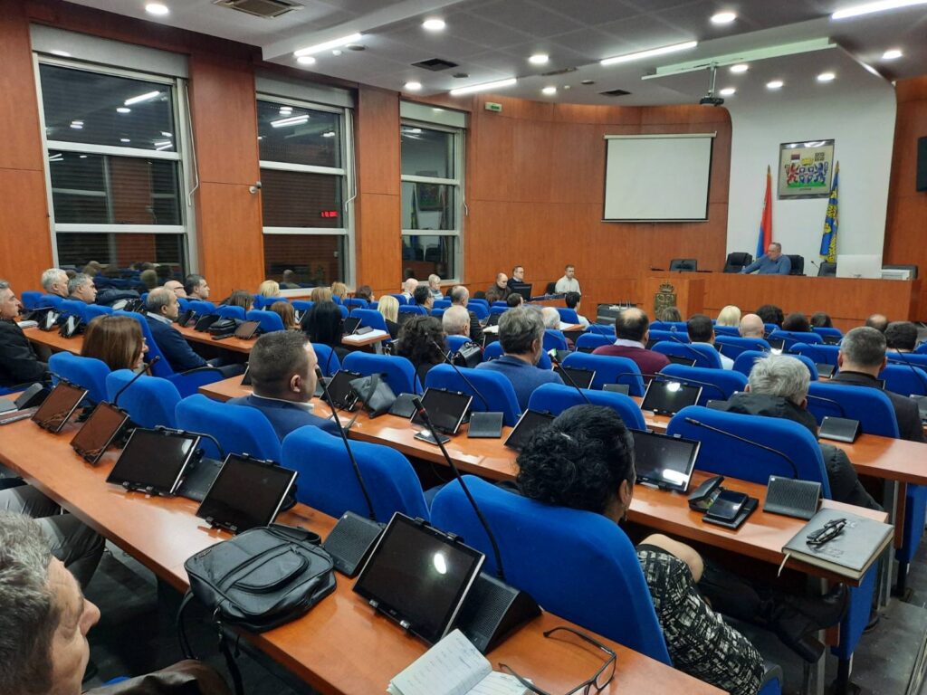 Gradonačelnik Cvetanović održao sastanak sa rukovodiocima institucija