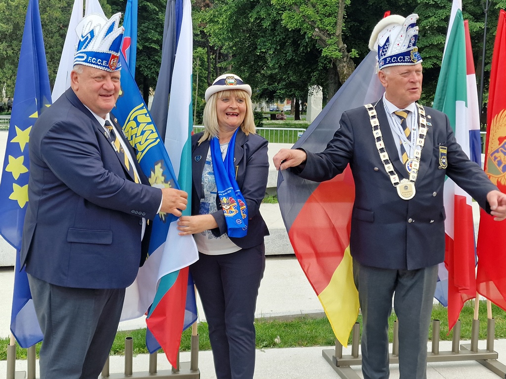 U Leskovcu danas zvanično otvorena 43. FEKK Konvencija na gradskom trgu