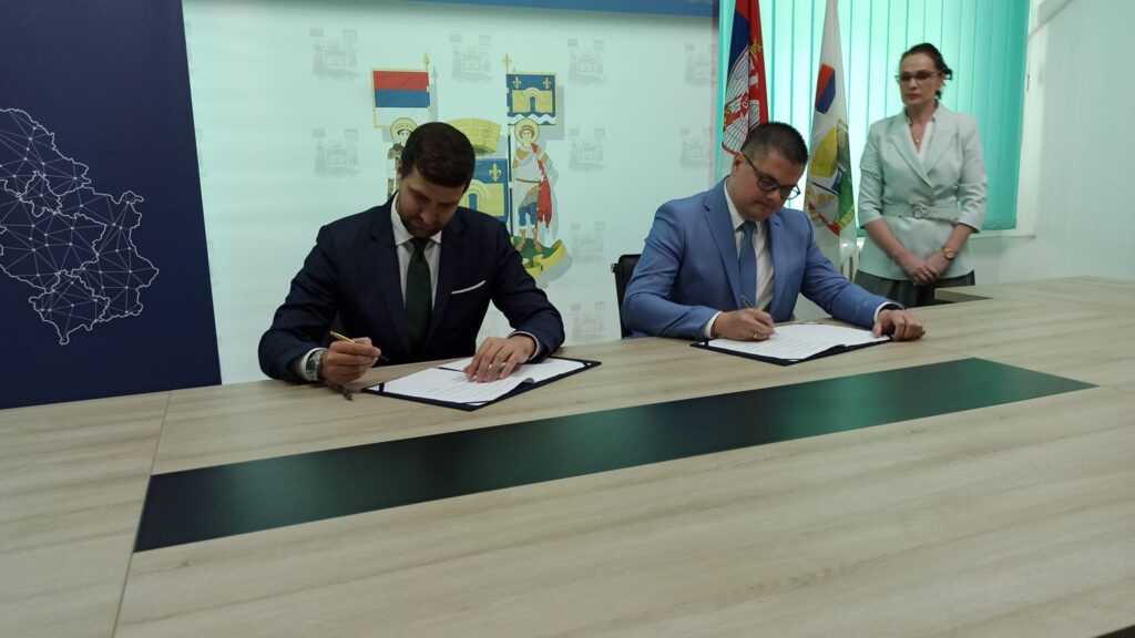 U Lebanu potpisan Ugovor o sufinansiranju projekata dogradnje i rekonstrukcije Omladinskog kulturnog centra u Pertatu