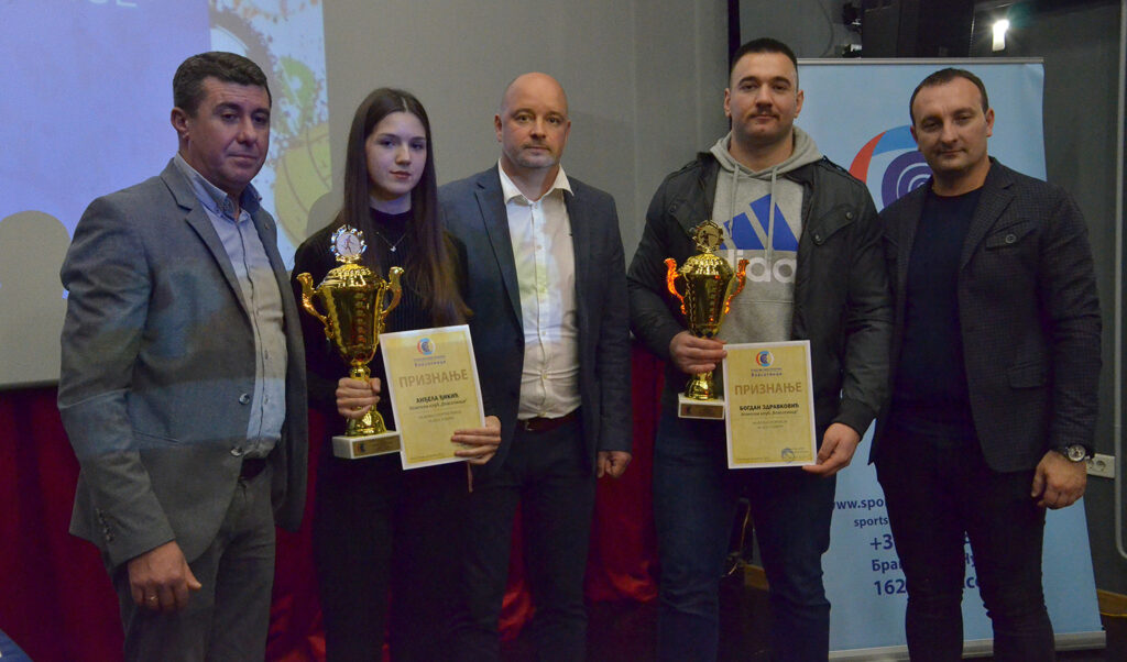 Dodeljene nagrade najboljim sportistima Vlasotinca