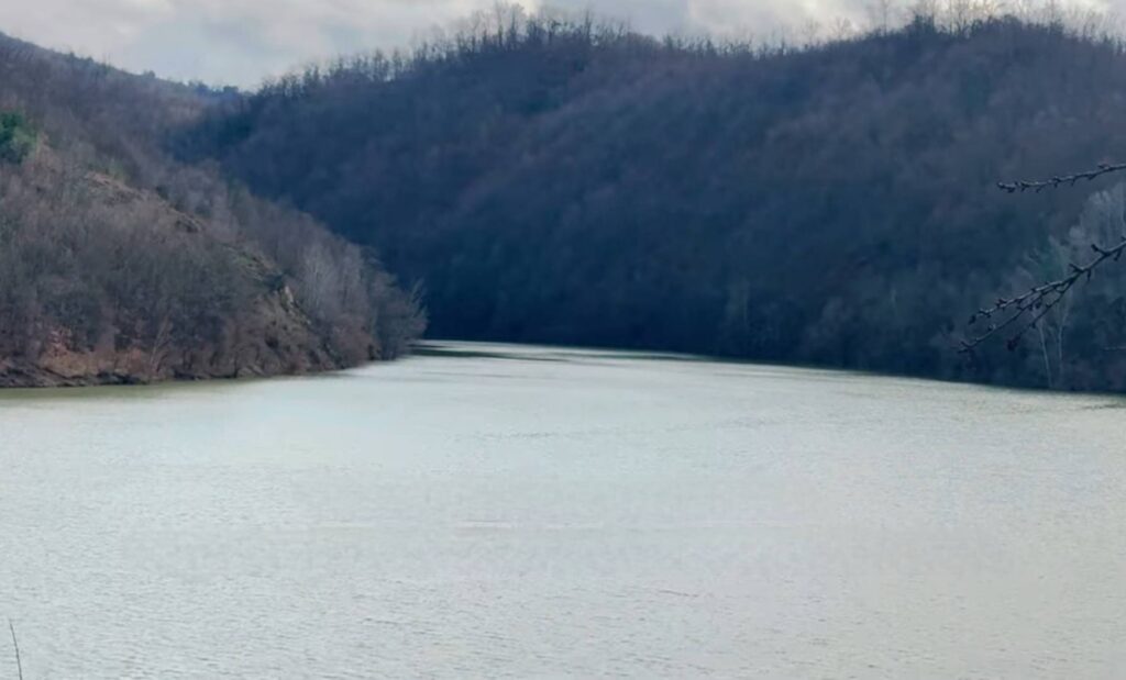 Apel za polazak ka jezeru Barje povučen, Policijska uprava Leskovac: Lokacija je predmet istrage