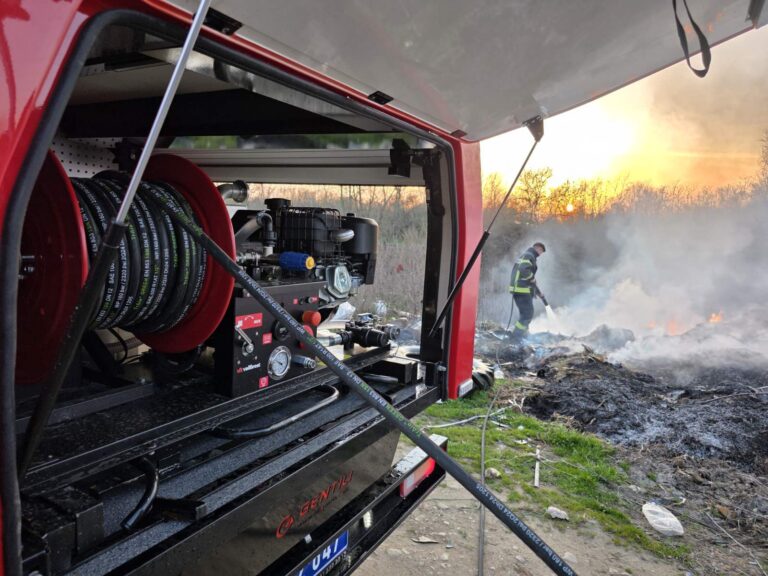 Izbio požar pored puta za Donje Stopanje, sve učestaliji požari na otvorenom